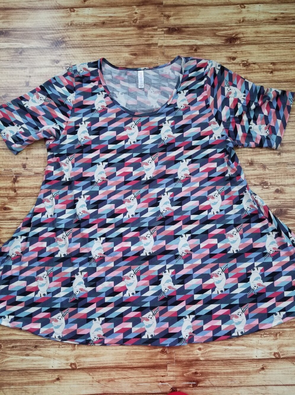 LuLaRoe Disney Frozen Olaf Perfect T Shirt Top 2XL Blue Purple